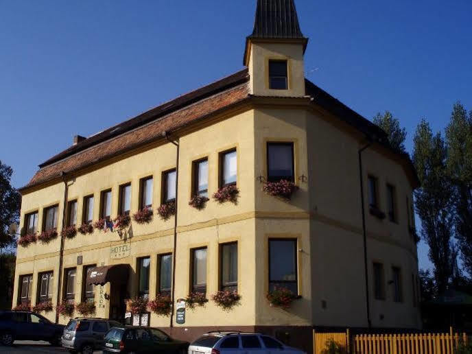 Hotel U Branky Stríbro Exterior foto